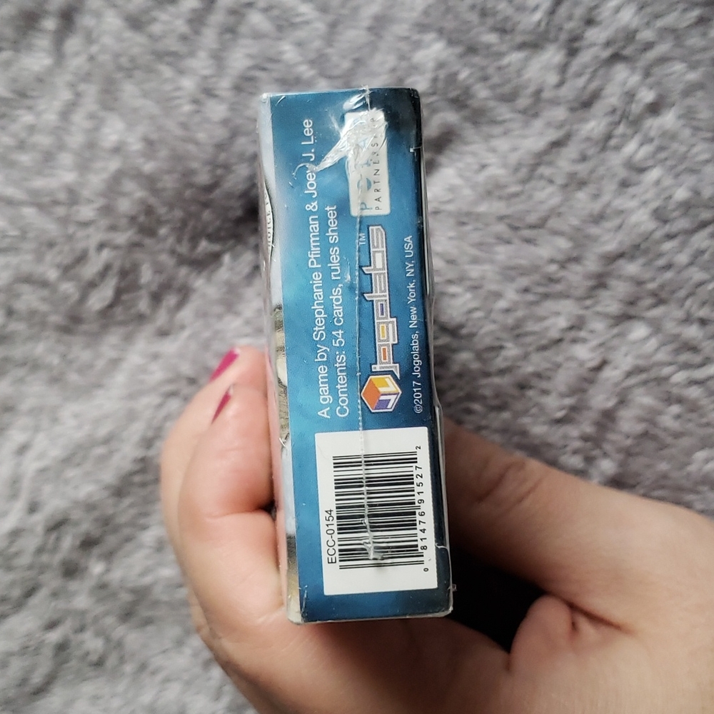 💌 Free with Any Purchase EchoChains Artic Life Card Game - Picture 5 of 5